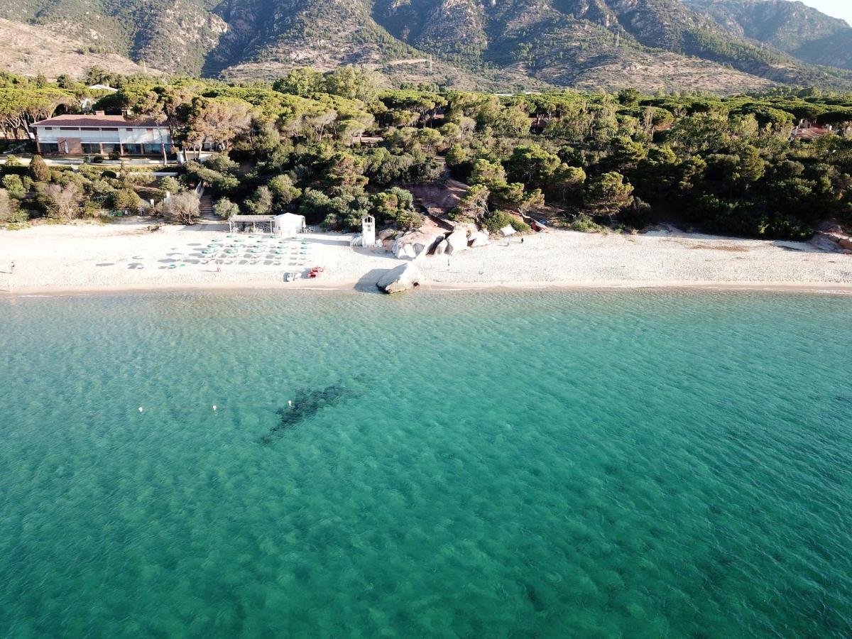 Deliziosa Villetta Sul Mare Appena Ristrutturata พูลา ภายนอก รูปภาพ